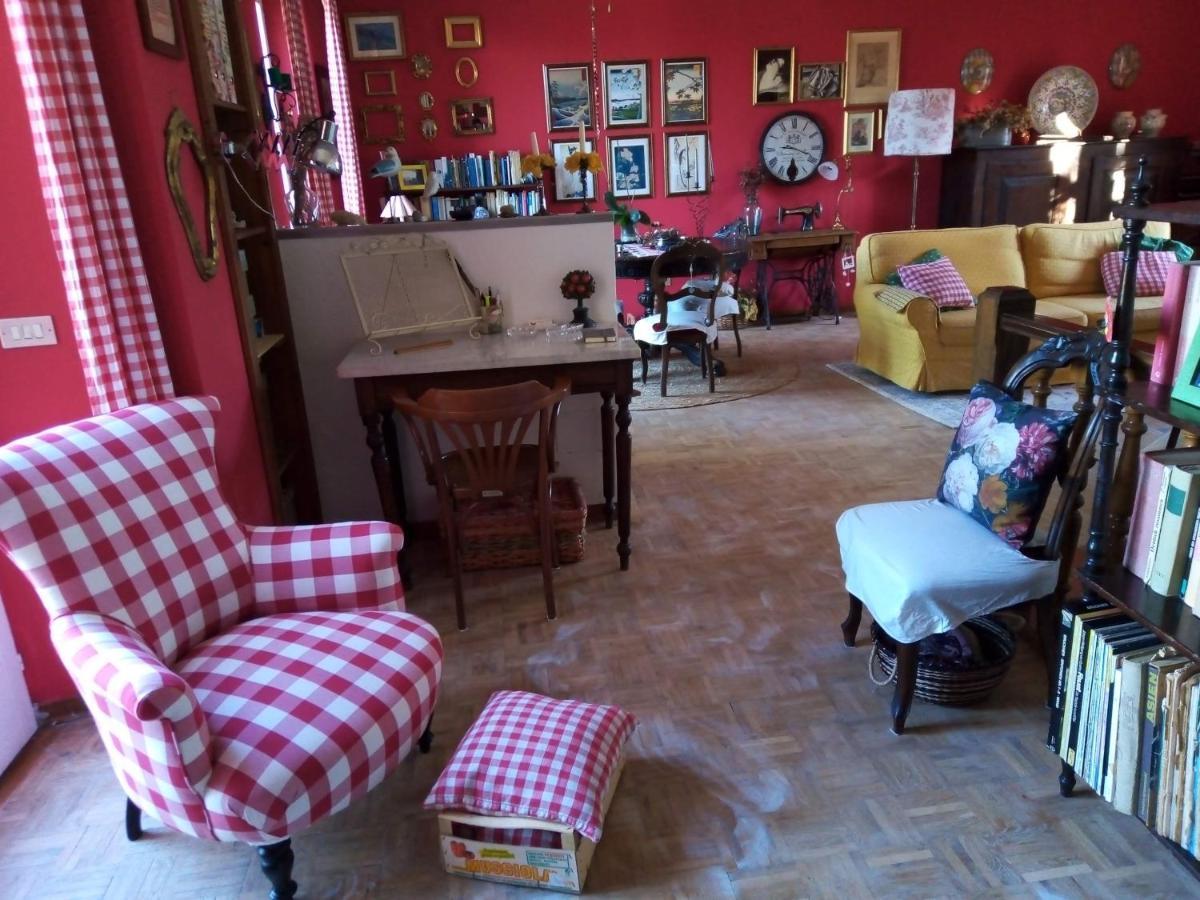 B&B La Gallinella Rossa バスキ エクステリア 写真
