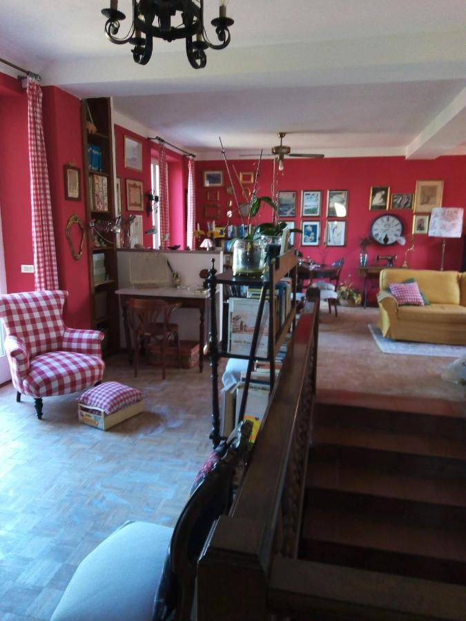 B&B La Gallinella Rossa バスキ エクステリア 写真