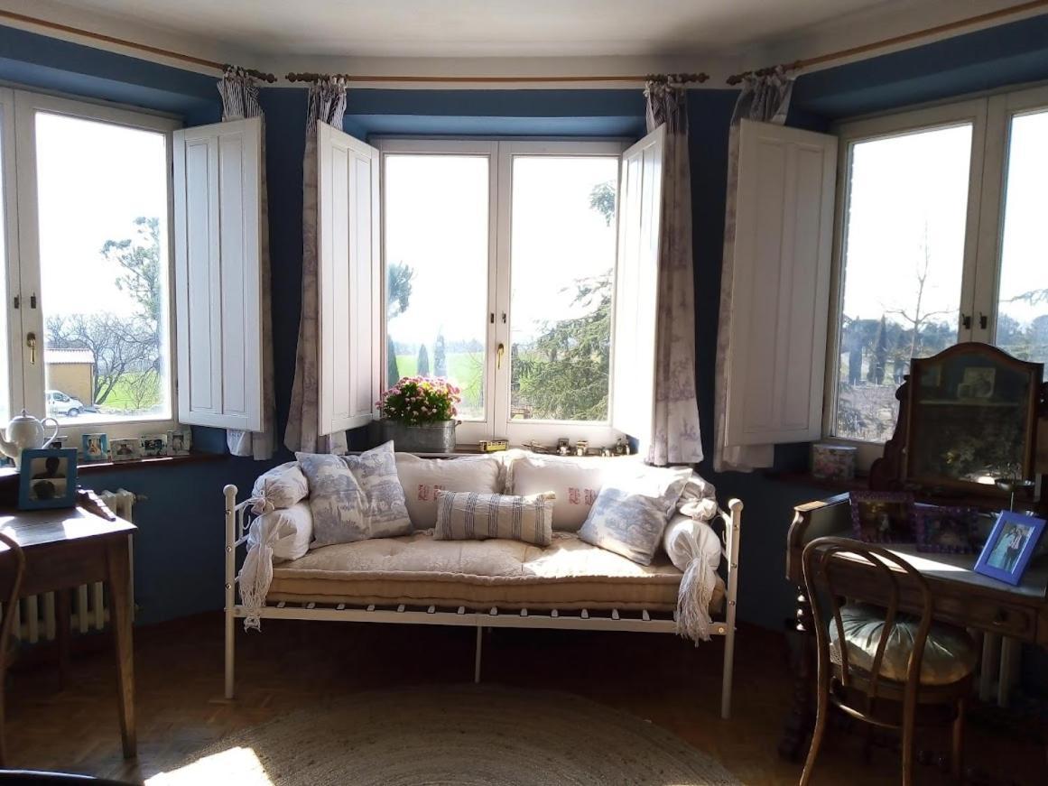 B&B La Gallinella Rossa バスキ エクステリア 写真